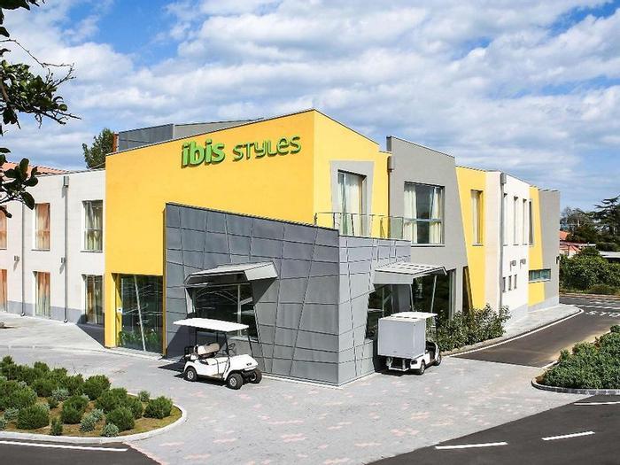 Ibis Styles Catania Acireale - Bild 1