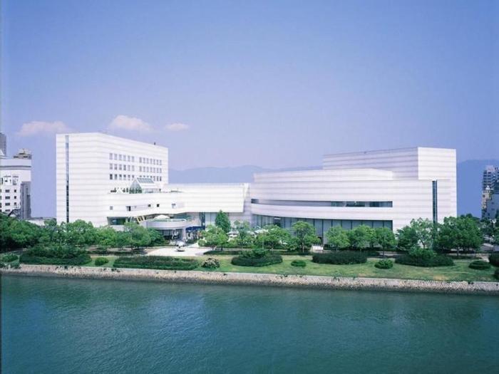 Hiroshima City Bunka Koryu Kaikan - Bild 1