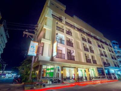 Hotel Issara Patong Beach - Bild 2