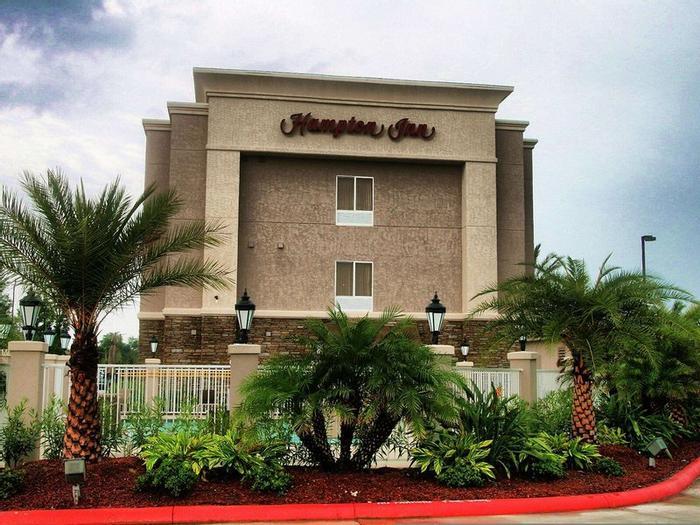 Hotel Hampton Inn Orange - Bild 1