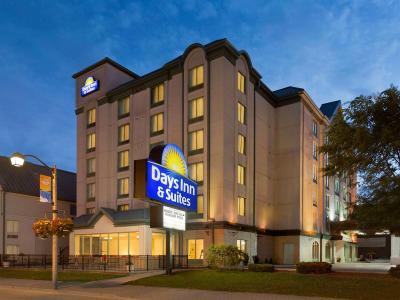 Hotel Days Inn by Wyndham Niagara Falls Centre St. By the Falls - Bild 2