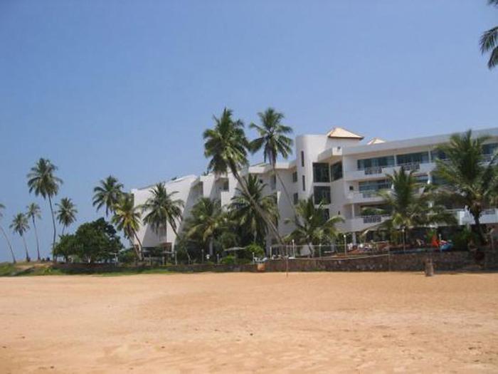 Hotel Induruwa Beach Resort - Bild 1