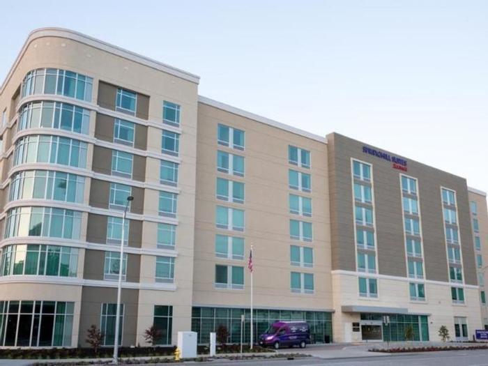 Hotel SpringHill Suites by Marriott San Jose Airport - Bild 1