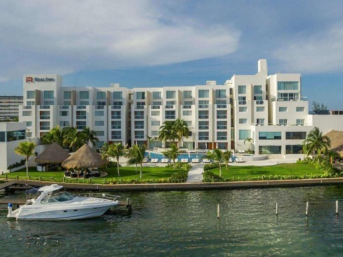 Hotel Real Inn Cancún - Bild 1