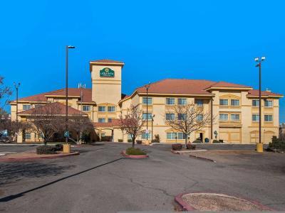 Hotel La Quinta Inn & Suites by Wyndham Albuquerque Midtown - Bild 2