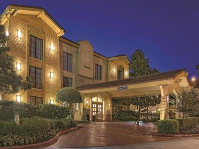 Hotel Super 8 by Wyndham - The Woodlands North - Bild 3