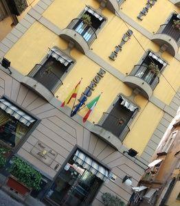 Hotel Suite Ares Napoli - Bild 2