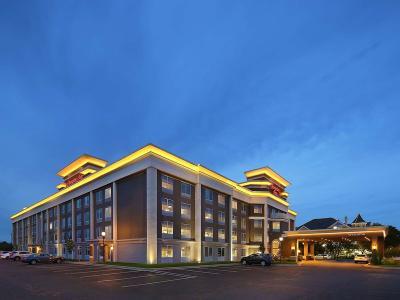 Hotel Hampton Inn Holland - Bild 3