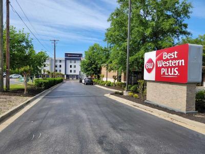 Hotel Best Western Plus Lexington Inn - Bild 2