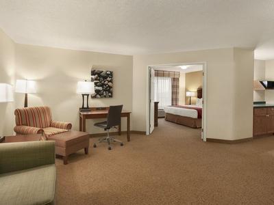 Hotel Country Inn & Suites by Radisson, Ames, IA - Bild 4