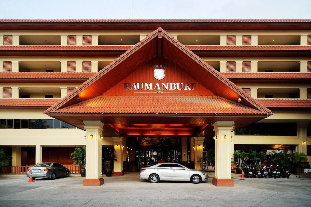 Baumanburi Hotel - Bild 1