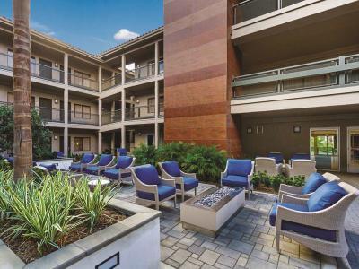 Hotel La Quinta Inn & Suites by Wyndham Orange County Airport - Bild 5
