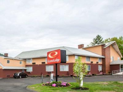 Hotel Econo Lodge Lakes Region - Bild 2